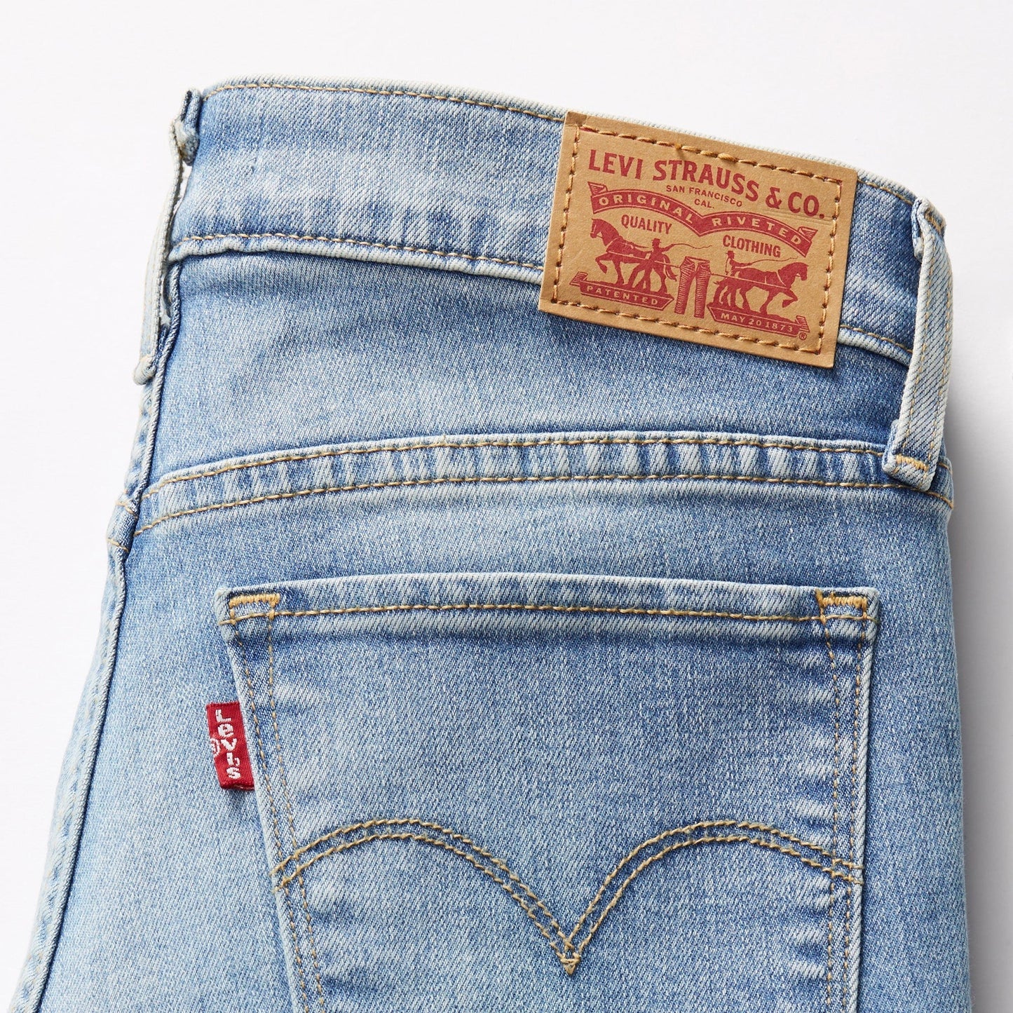 Levi’s® Women's 312 Shaping Slim Jeans