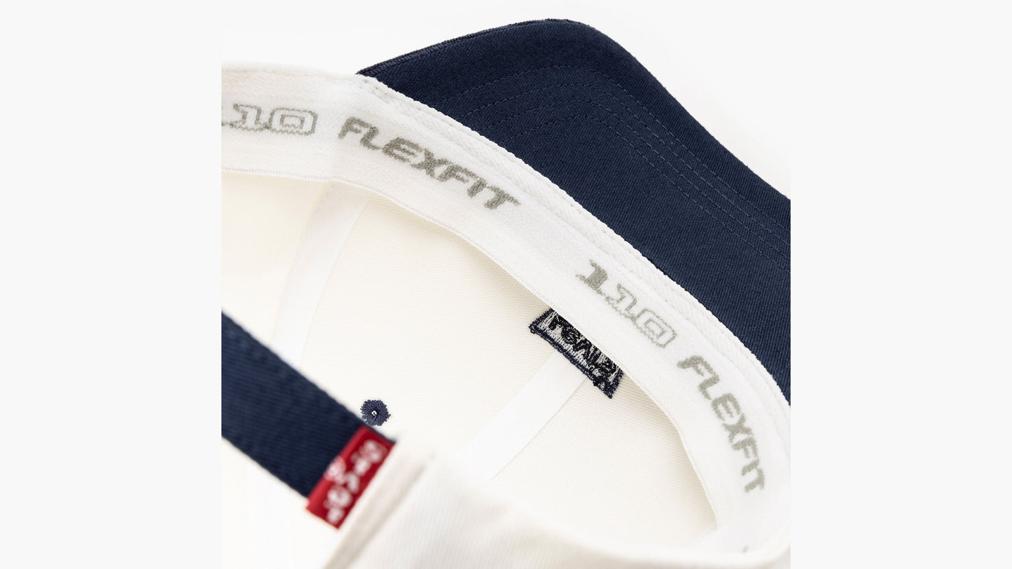 Levi’s® Men’s Flexfit® Housemark Logo Cap