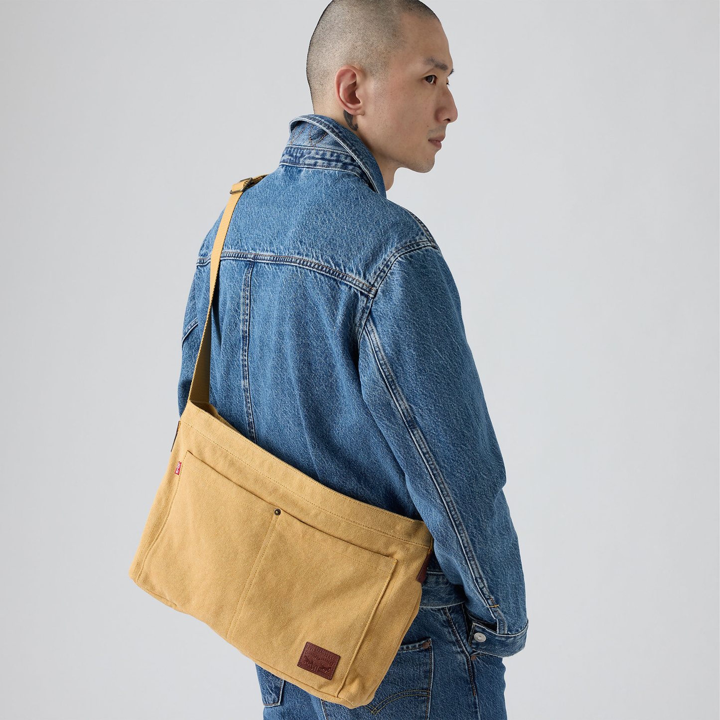 Levi's® Men's Heritage Messenger Bag