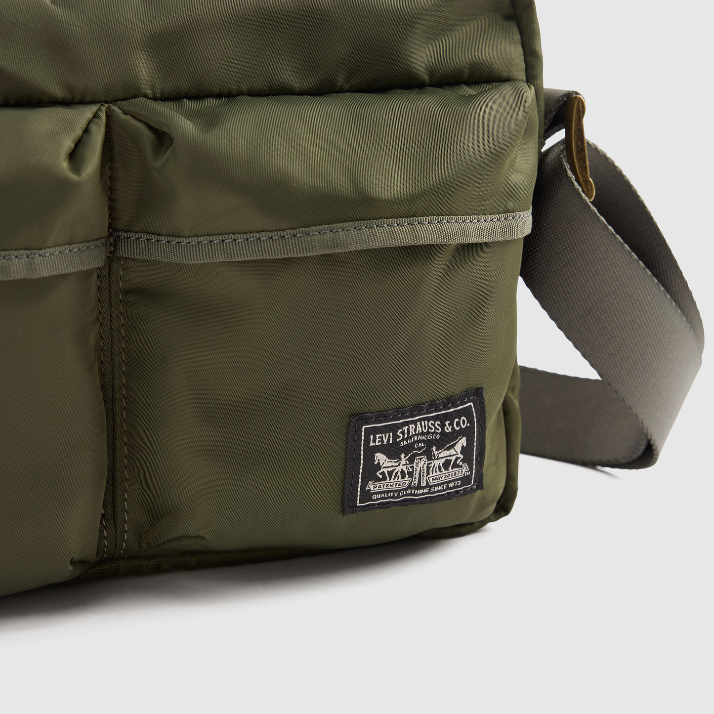Levi's® Men's Mission Bay Crossbody