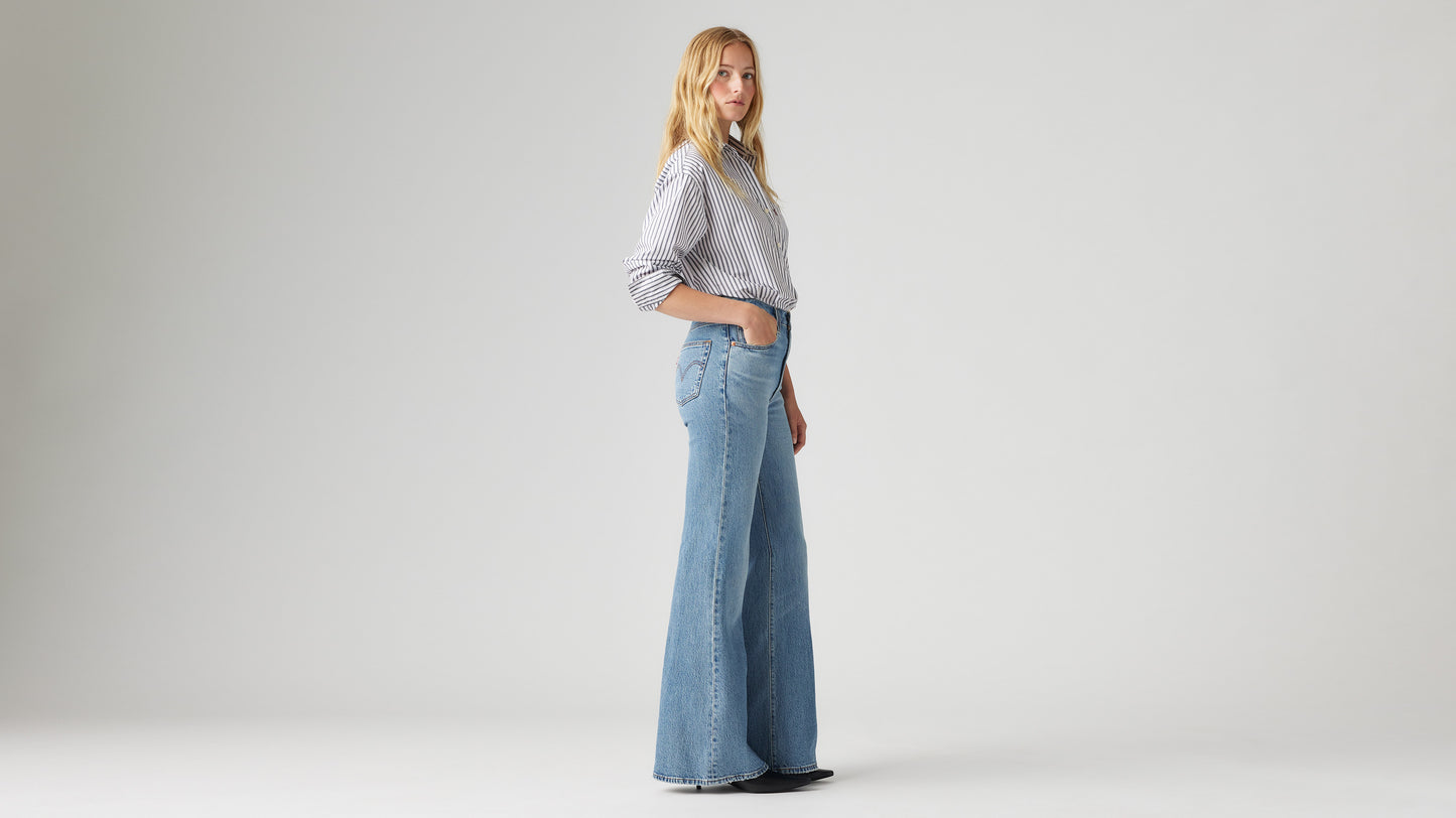 Levi's® Women's Ribcage Bell Jeans