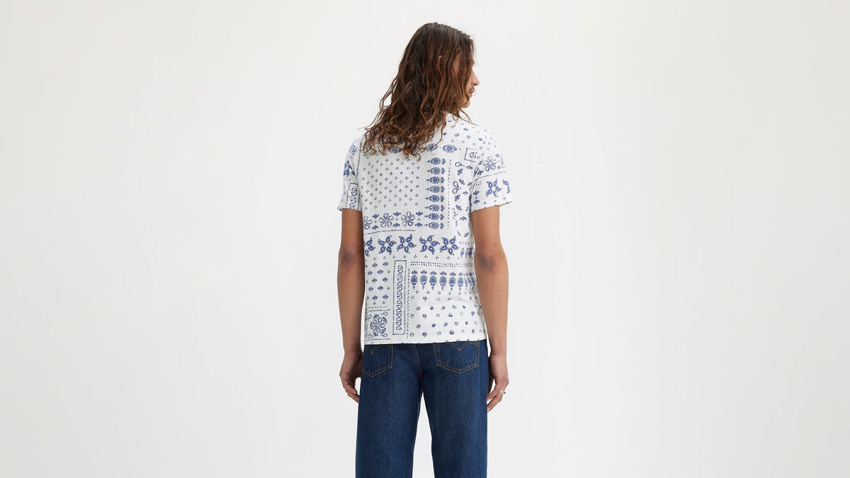 Levi's® Men's Classic Pocket T-Shirt