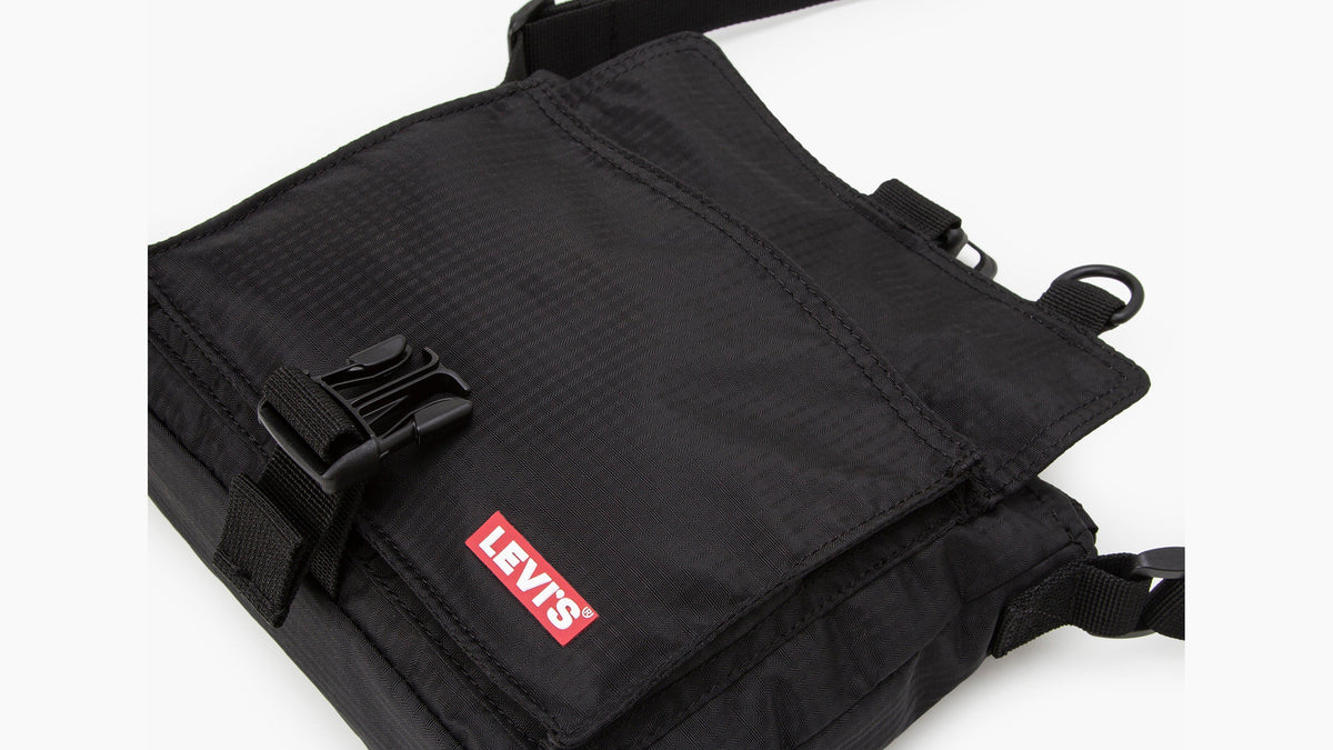 Levi's® Men's Crossbody Bag