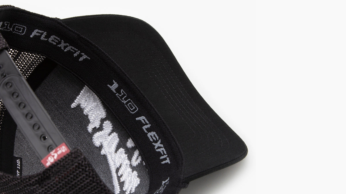 Levi's® Men's Embroidered Flexfit® Trucker Cap