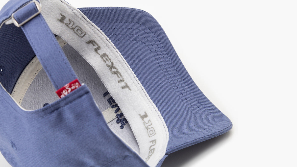 Levi's® Men's Headline Logo Flexfit® Cap