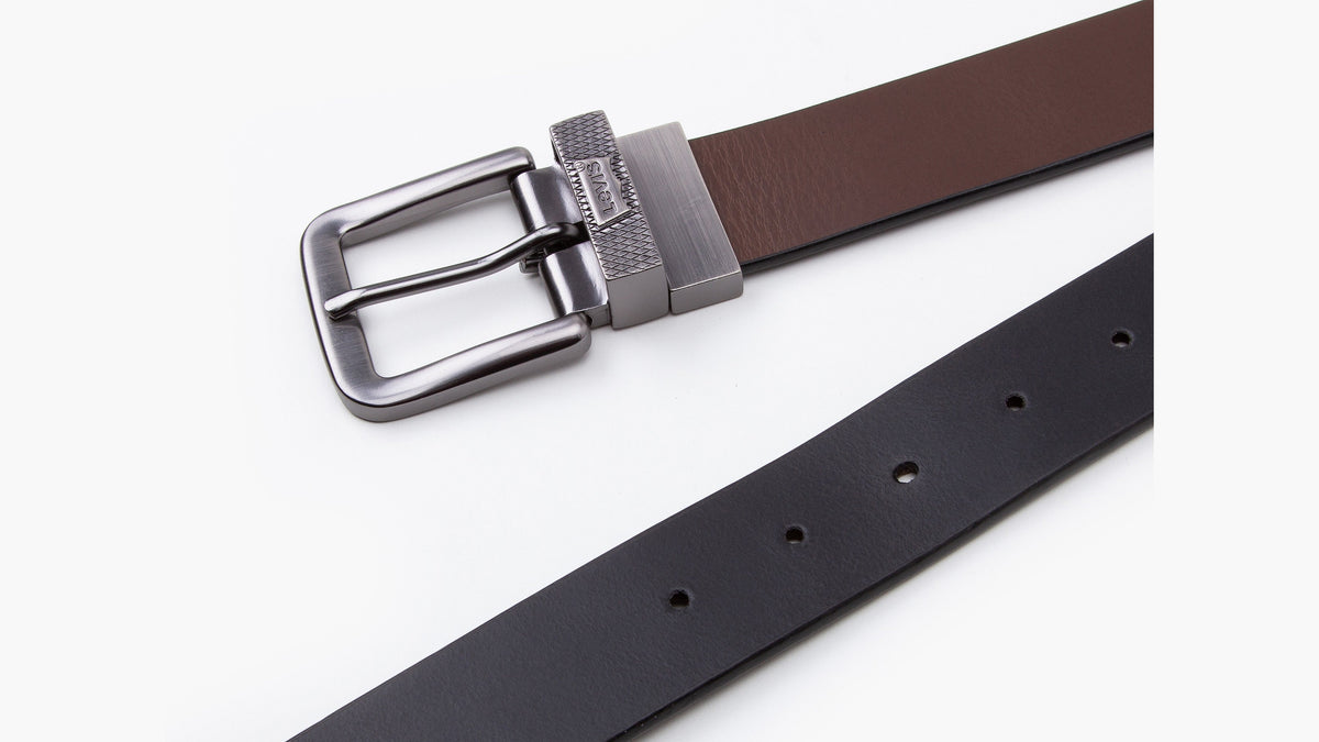 Levi's® Men's Piedmont Reversible Belt