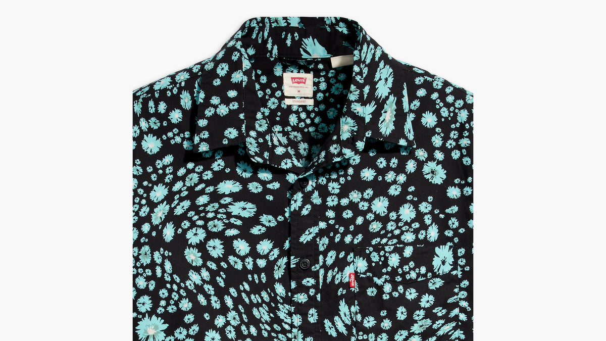 Levi's® Men's Short-Sleeve Classic Standard Fit Shirt
