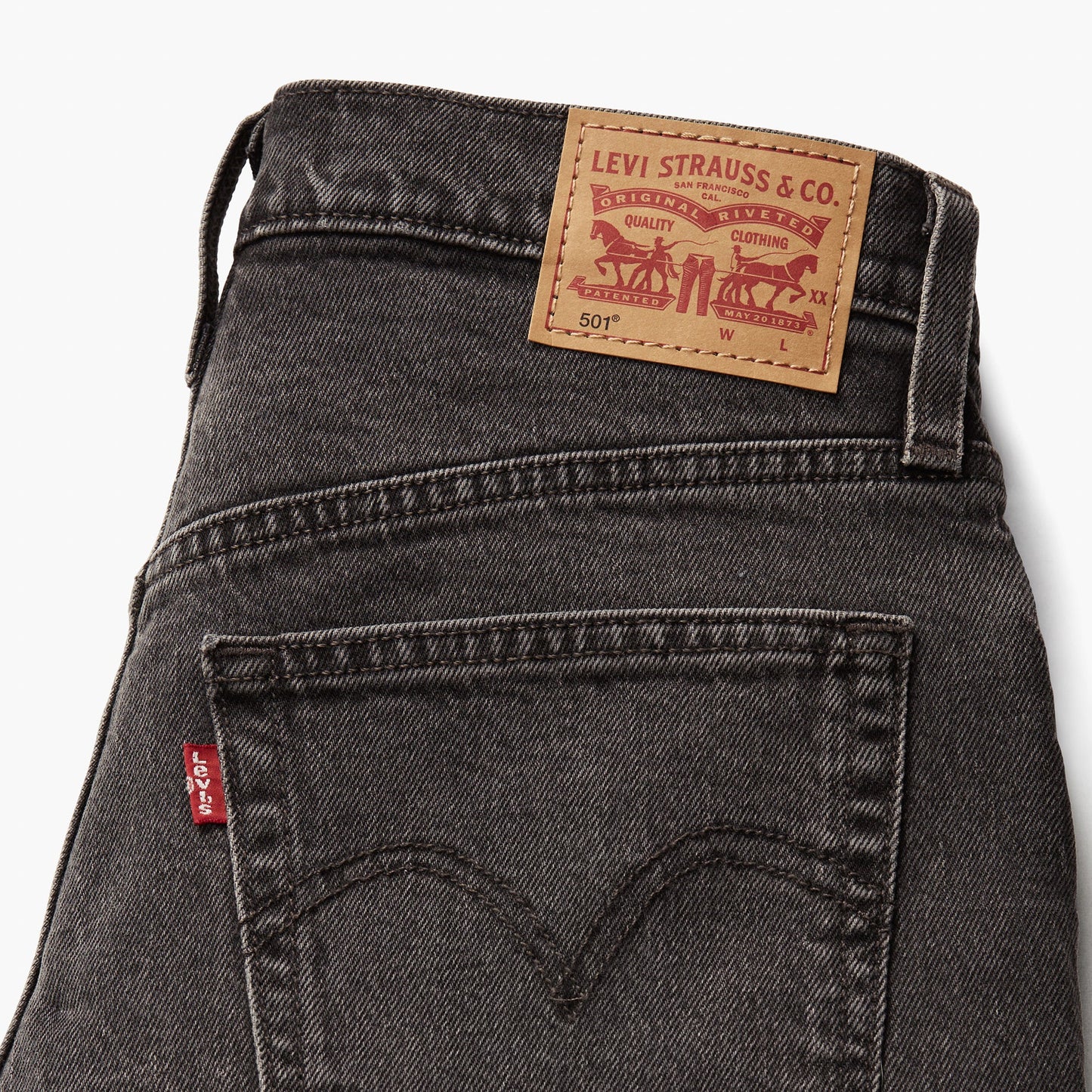 Levi’s® Women’s 501® Mid-Thigh Shorts