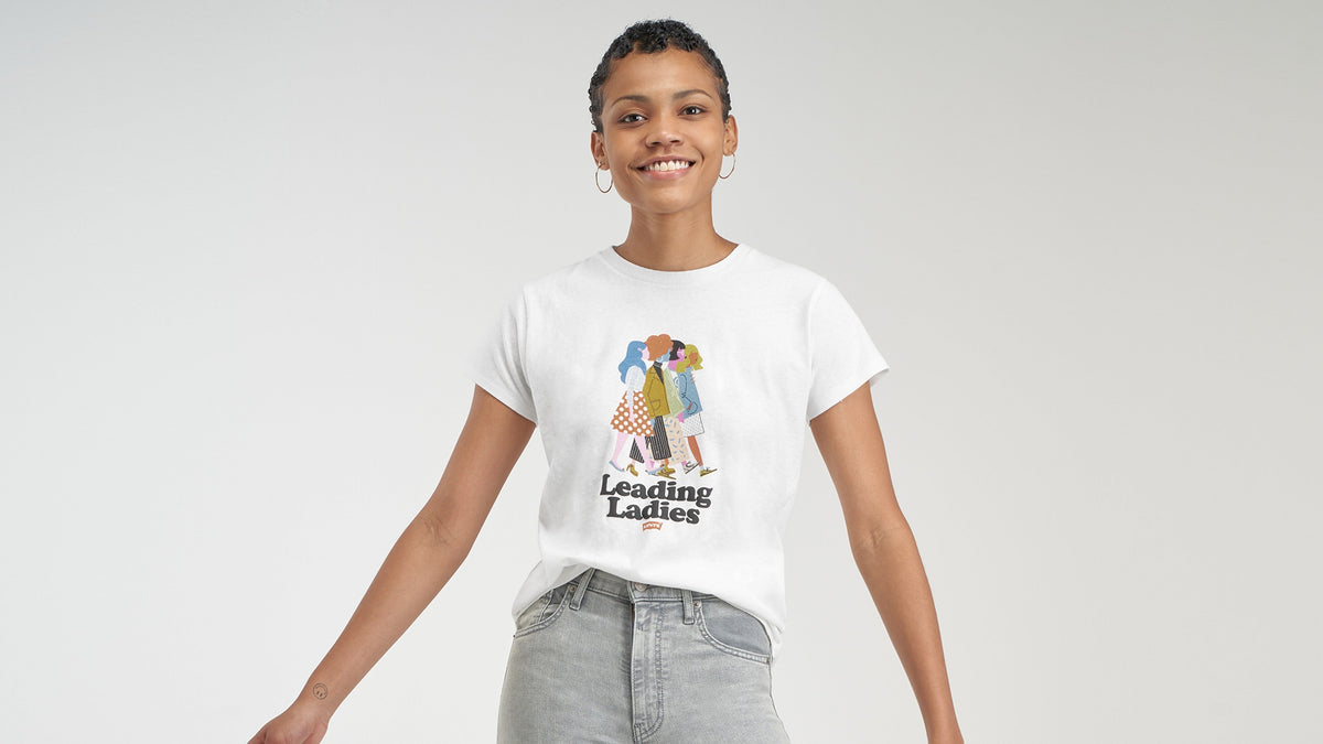 Levi's® Women's Graphic Arlo T-Shirt