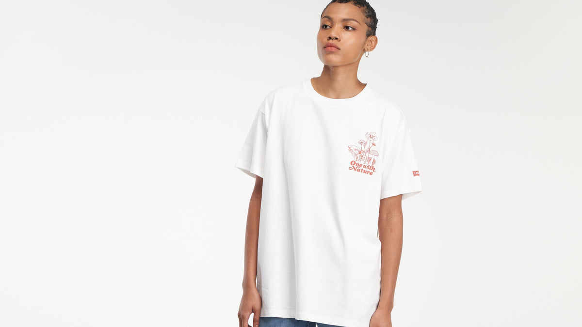 Levi's® Women's Graphic Roadtrip T-Shirt