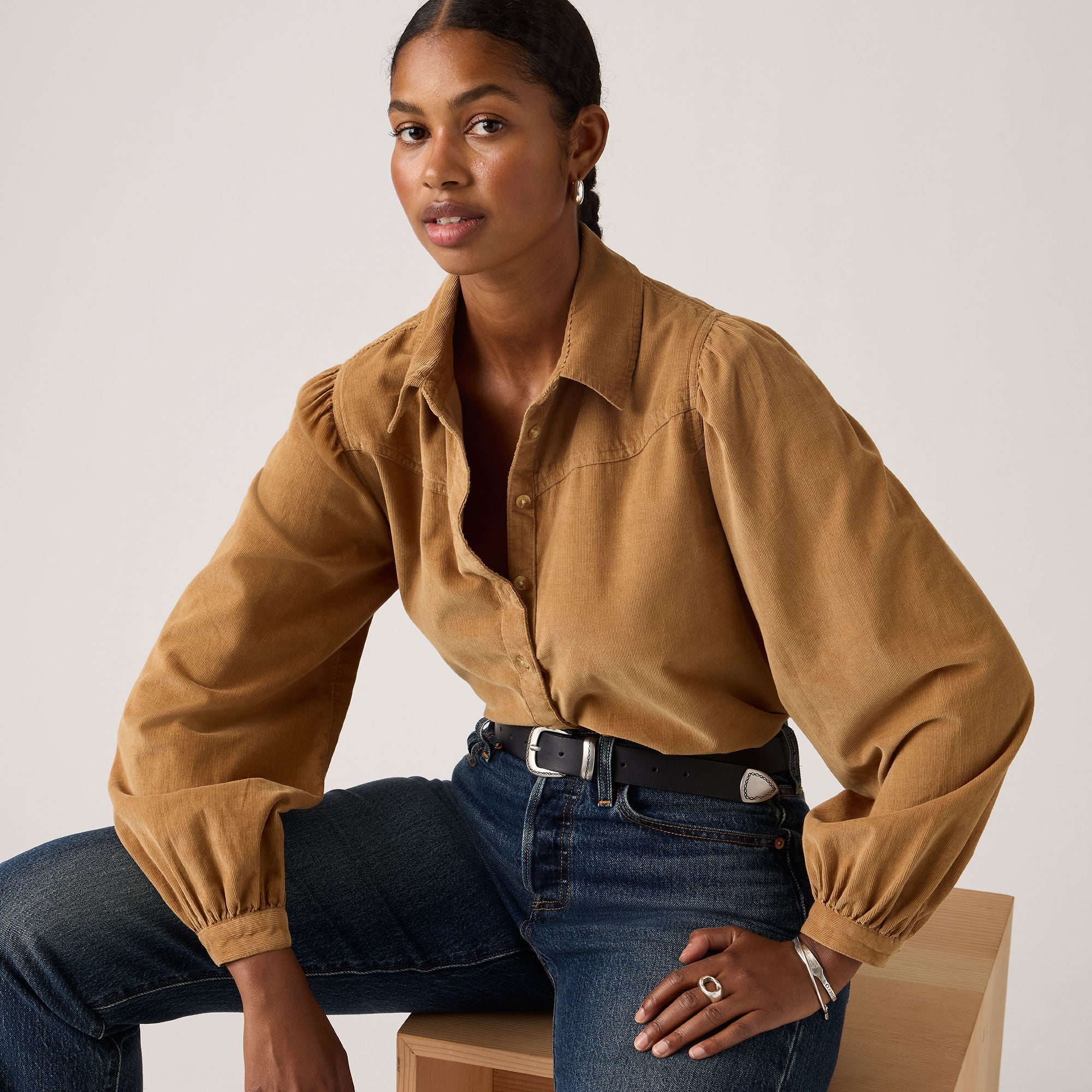 Levi's® Women's Journey Corduroy Western Shirt - Neutral | Levi's TH