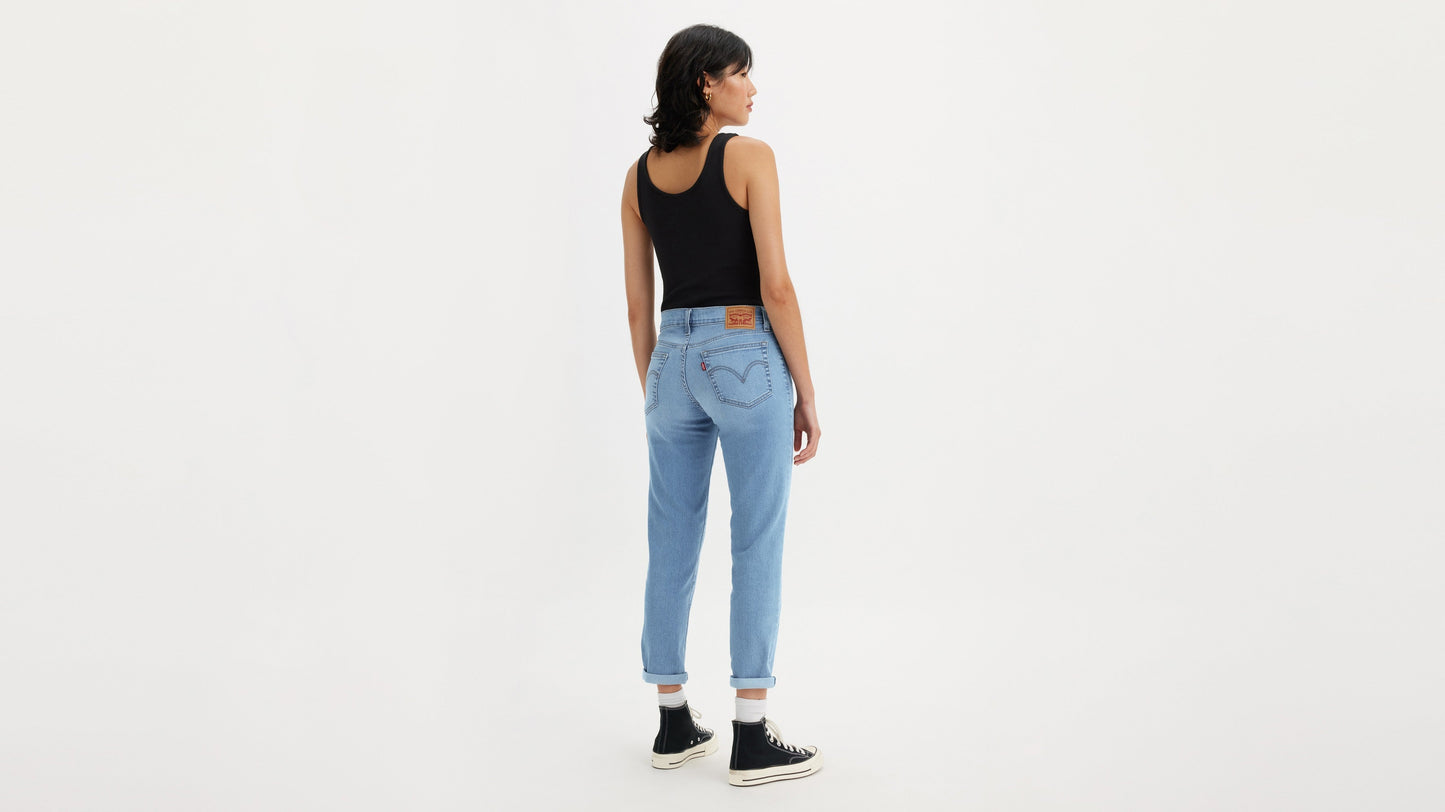 Levi's® Women's Mid-Rise Boyfriend Jeans