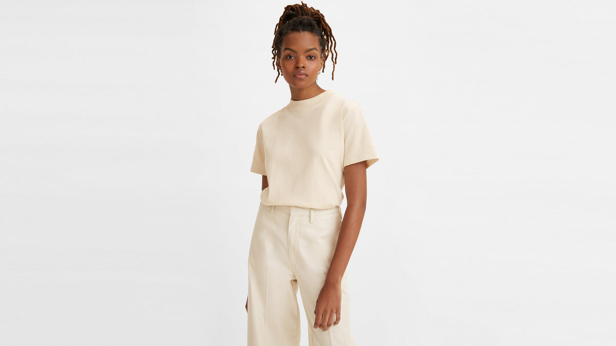Levi's® Women's Mock Neck Tee