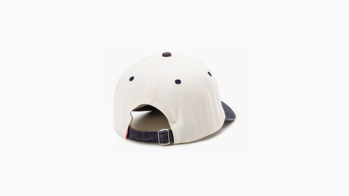 Levi's® Women's Poster Logo Cap