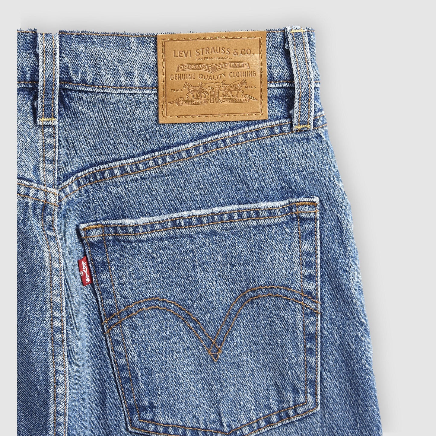 Levi's® Women's Ribcage Full-Length Jeans