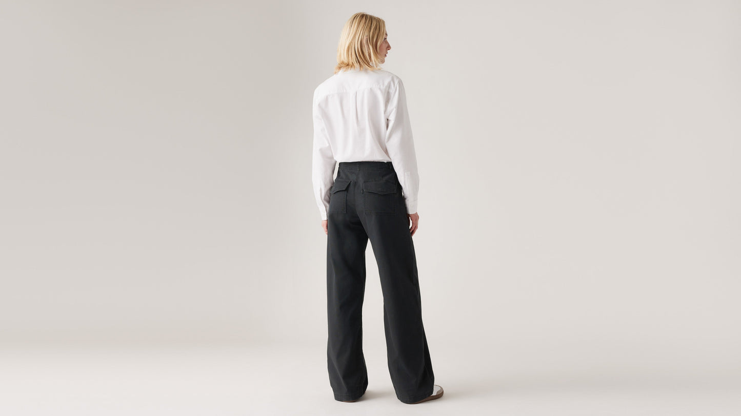Levi's® Women's Surplus Straight Pants