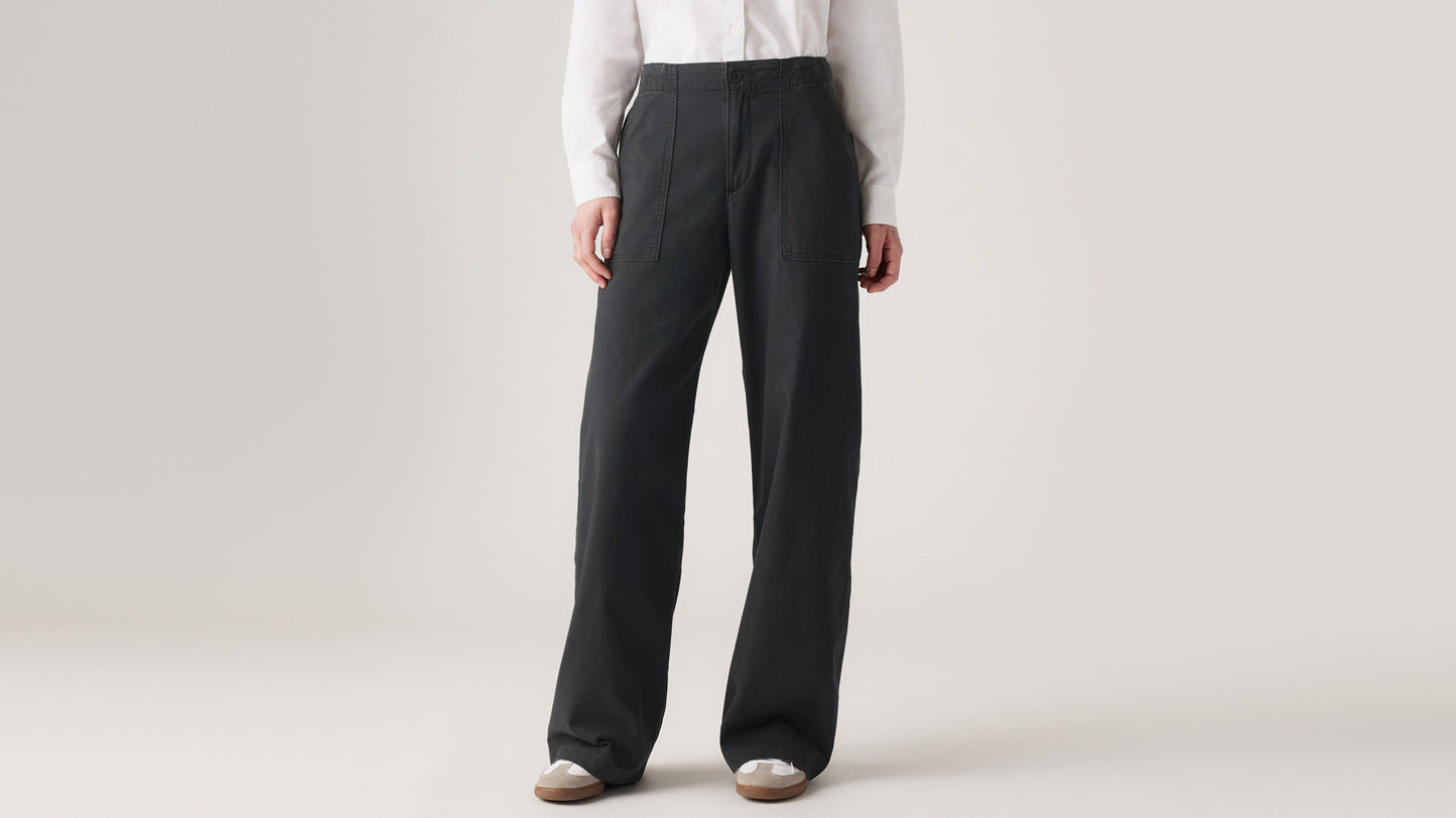 Levi's® Women's Surplus Straight Pants
