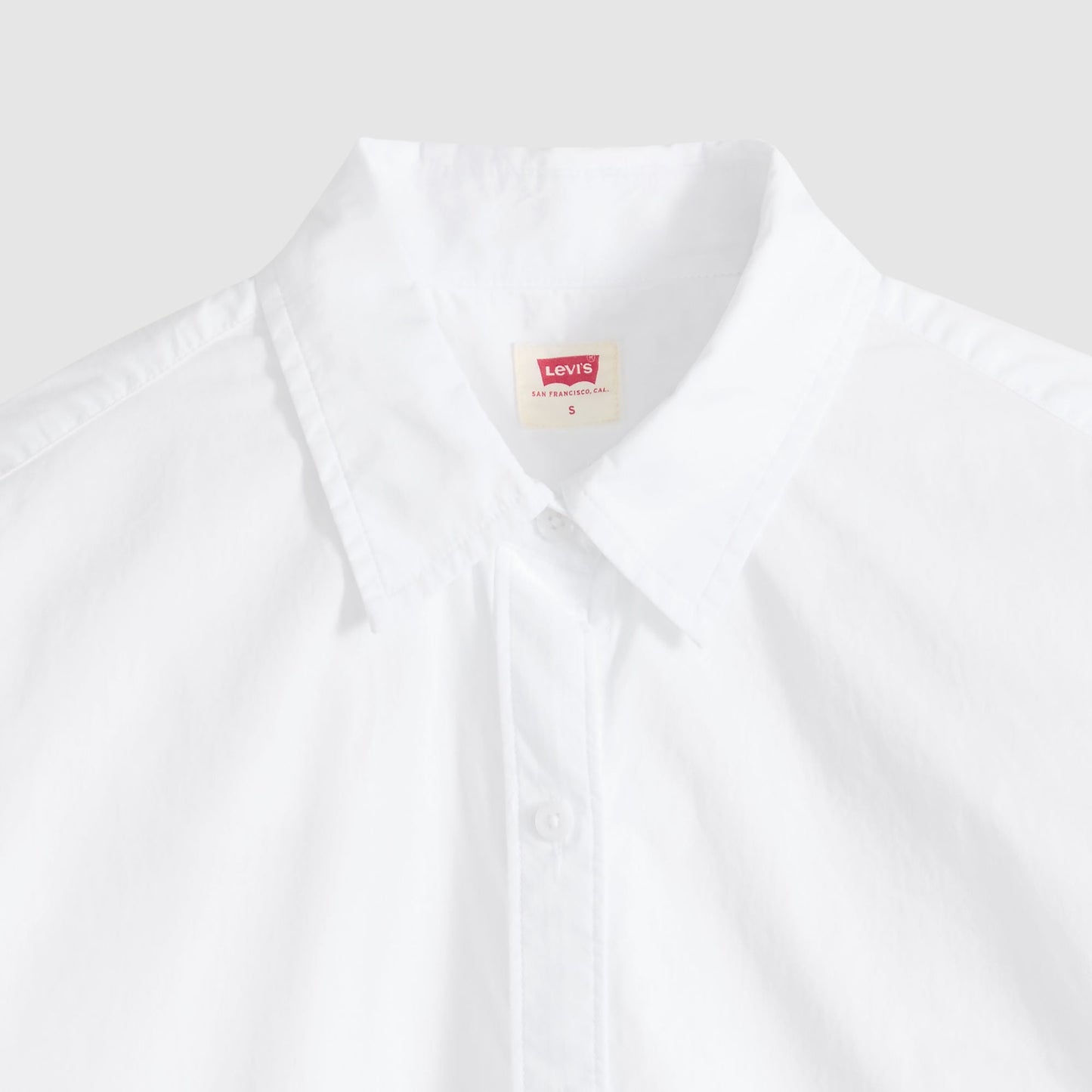 Levi's® Women's Cropped Harlie Shirt