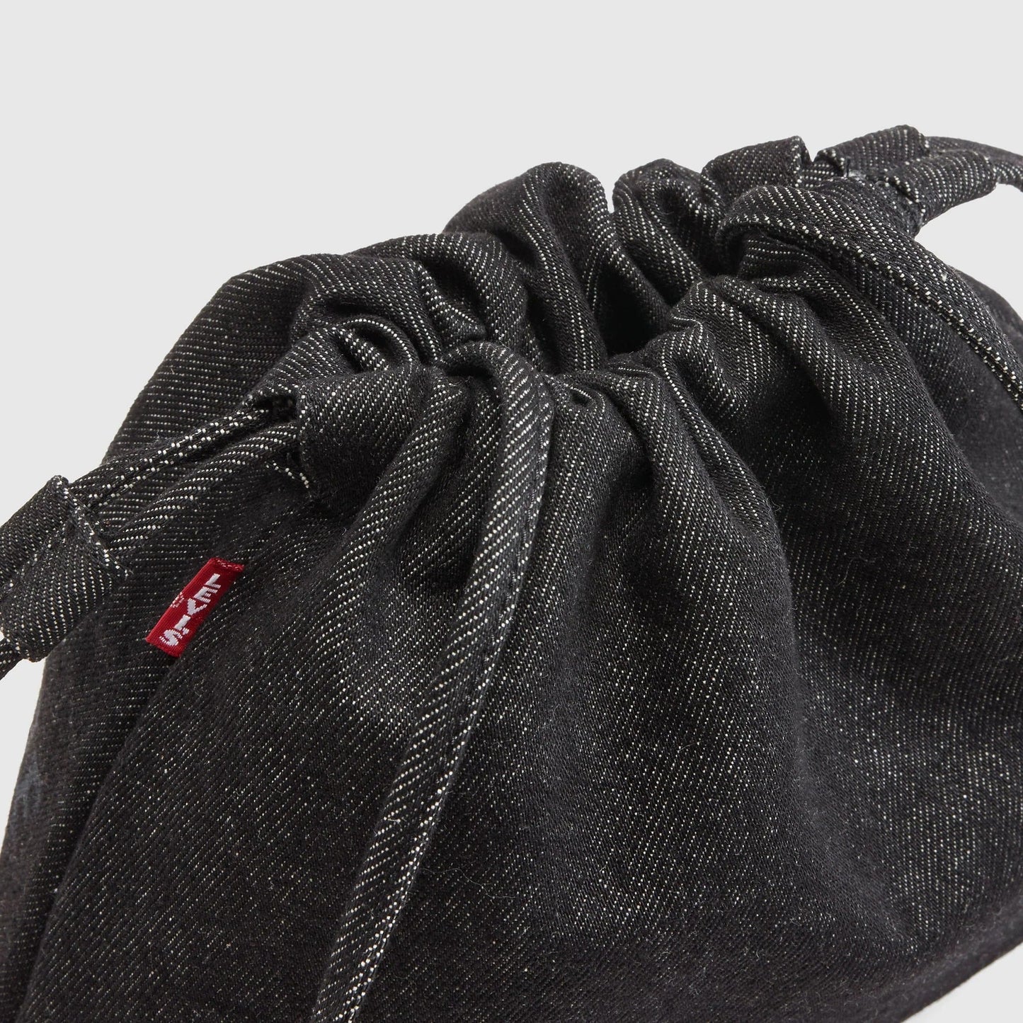 Levi's® Women's Isabelle Crossbody Bag