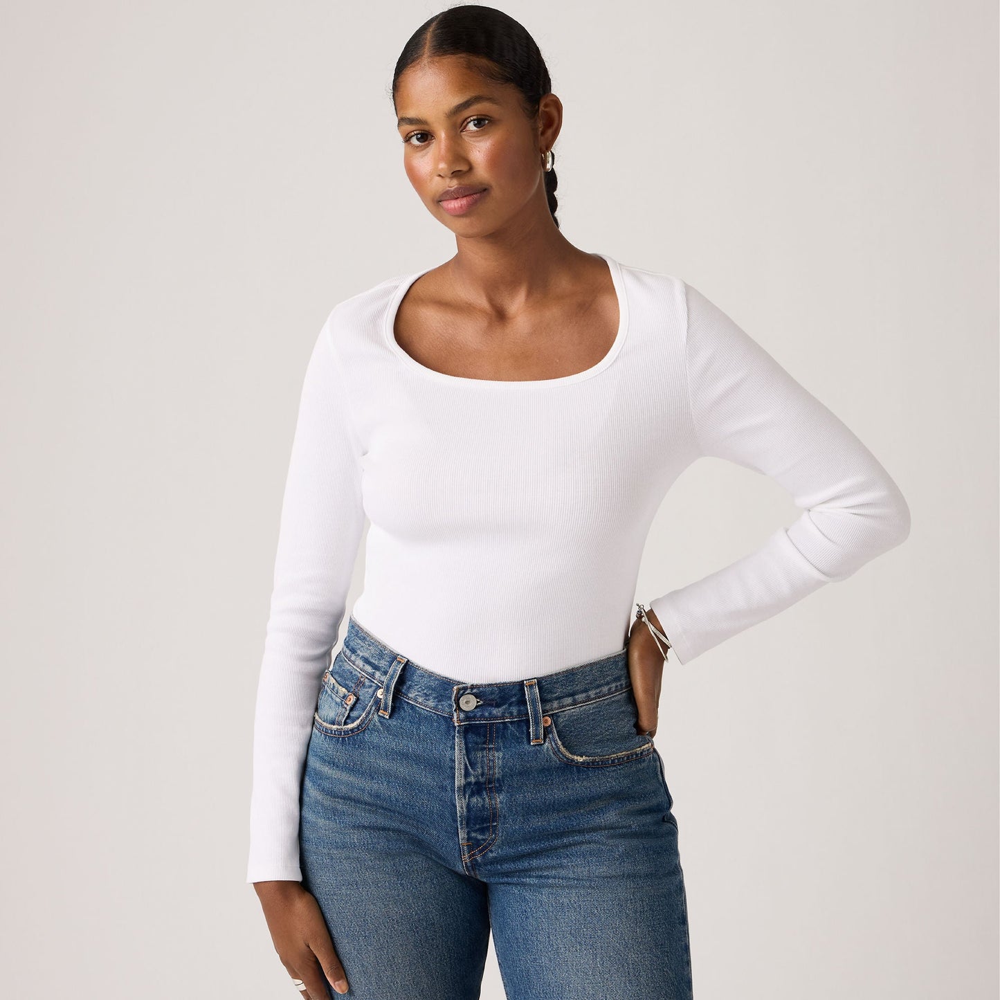 Levi's® Women's Essential Square Neck Long-Sleeve Tee