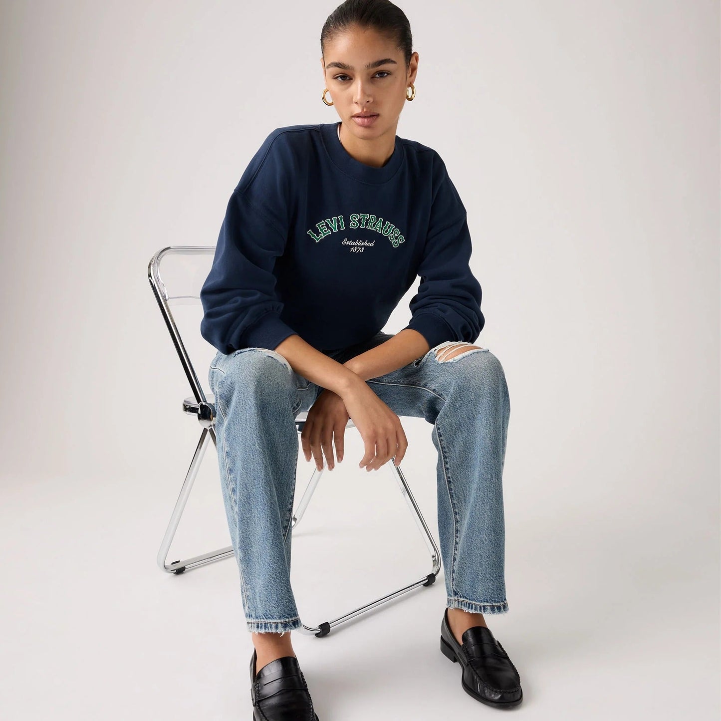 Levi's® Women's Graphic Vintage Boxy Sweatshirt