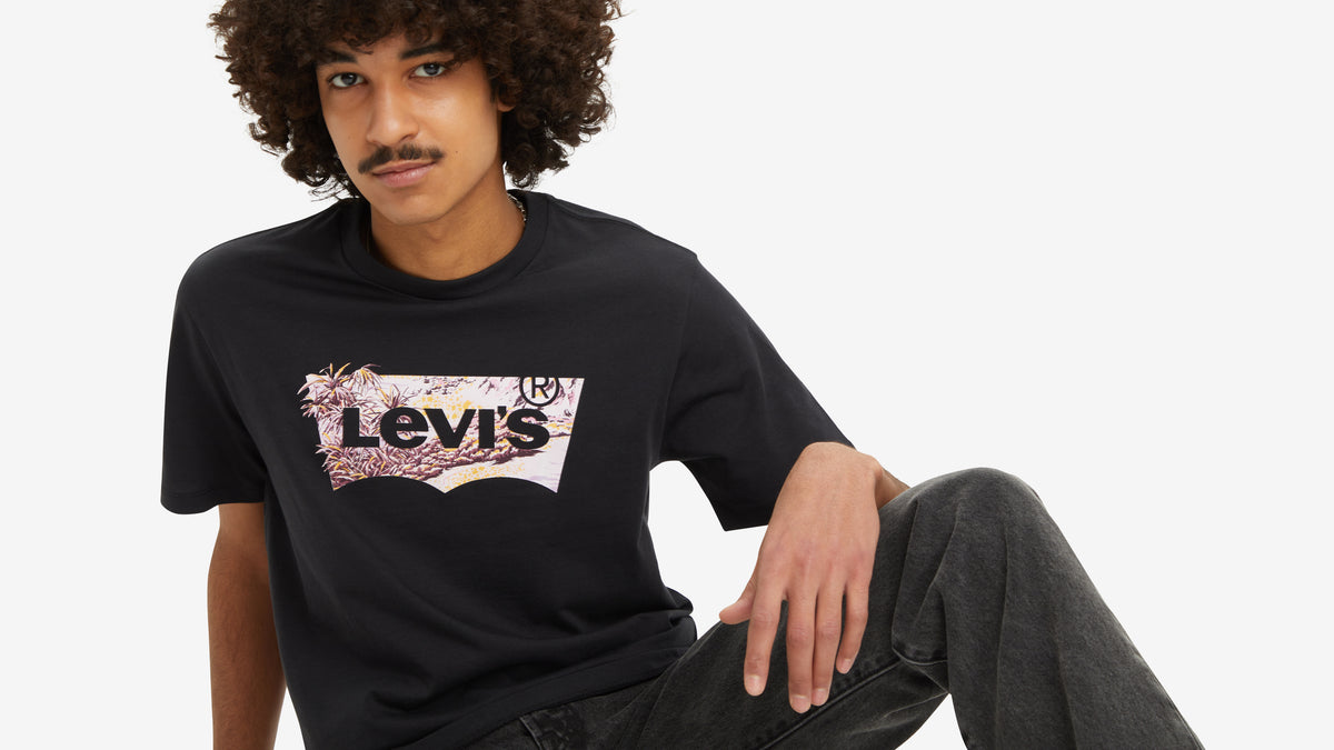 Levi's® Men's Classic Graphic T-Shirt