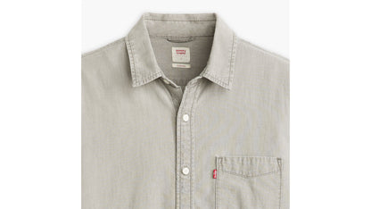 Levi's® Men's Short-Sleeve Classic Standard Fit Shirt