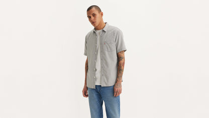 Levi's® Men's Short-Sleeve Classic Standard Fit Shirt