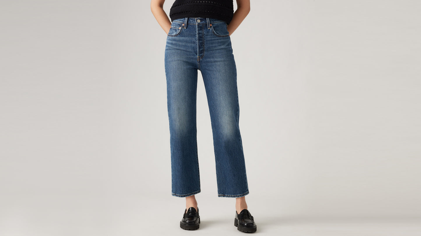 Levi's® Women's Ribcage Straight Ankle Jeans