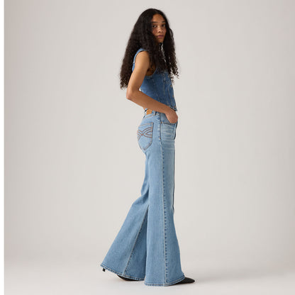 Levi's® Women's Ribcage Bell Western Jeans