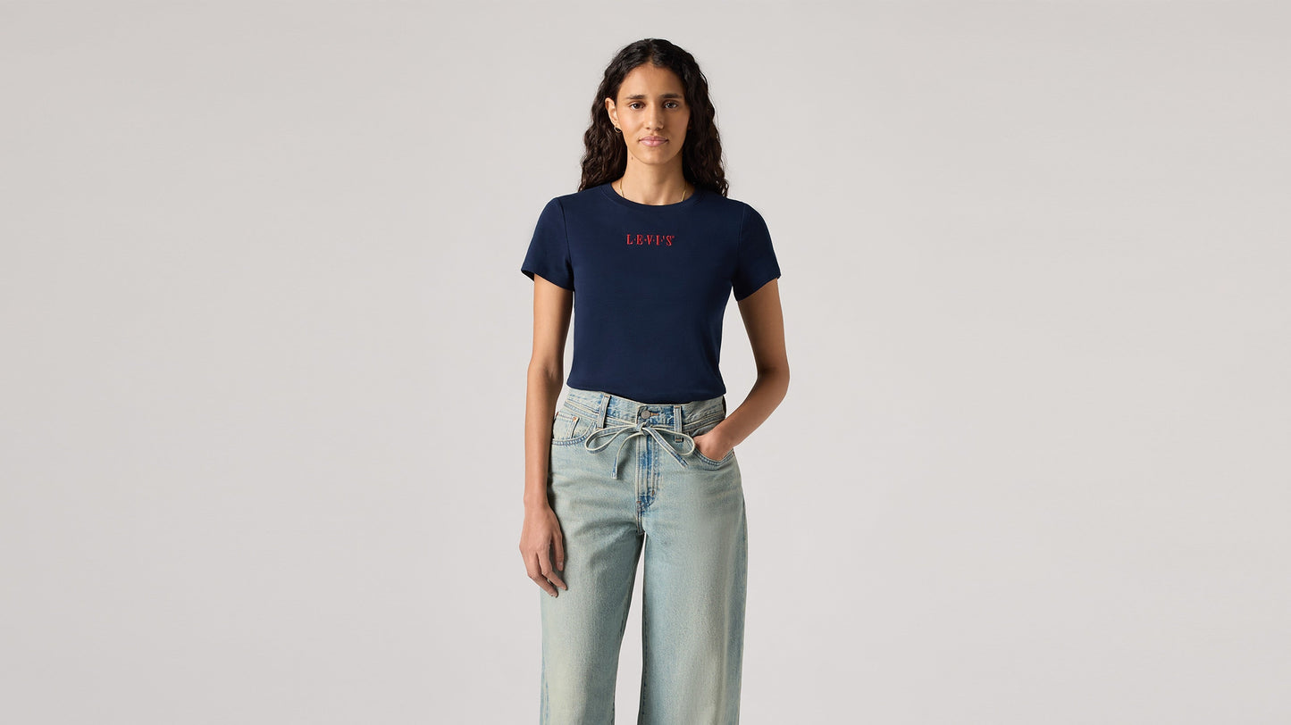 Levi's® Women's Graphic Essential T-Shirt