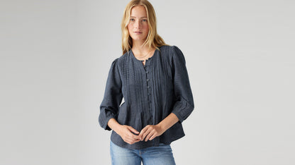 Levi's® Women's Gina Blouse