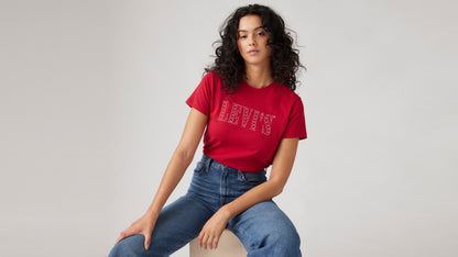 Levi's® Women's Graphic Classic Tee