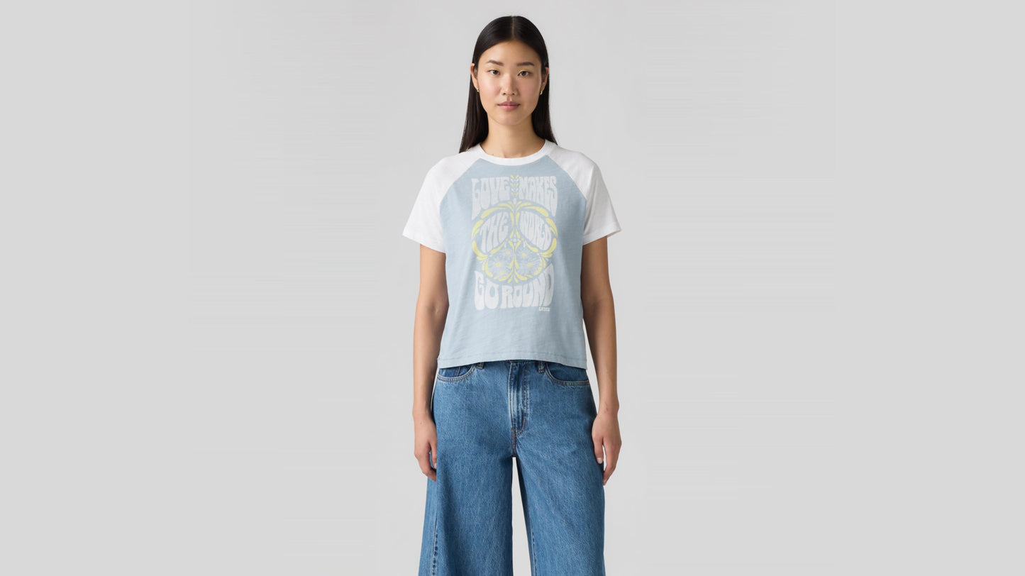 Levi's® Women's Graphic Game Day Tee