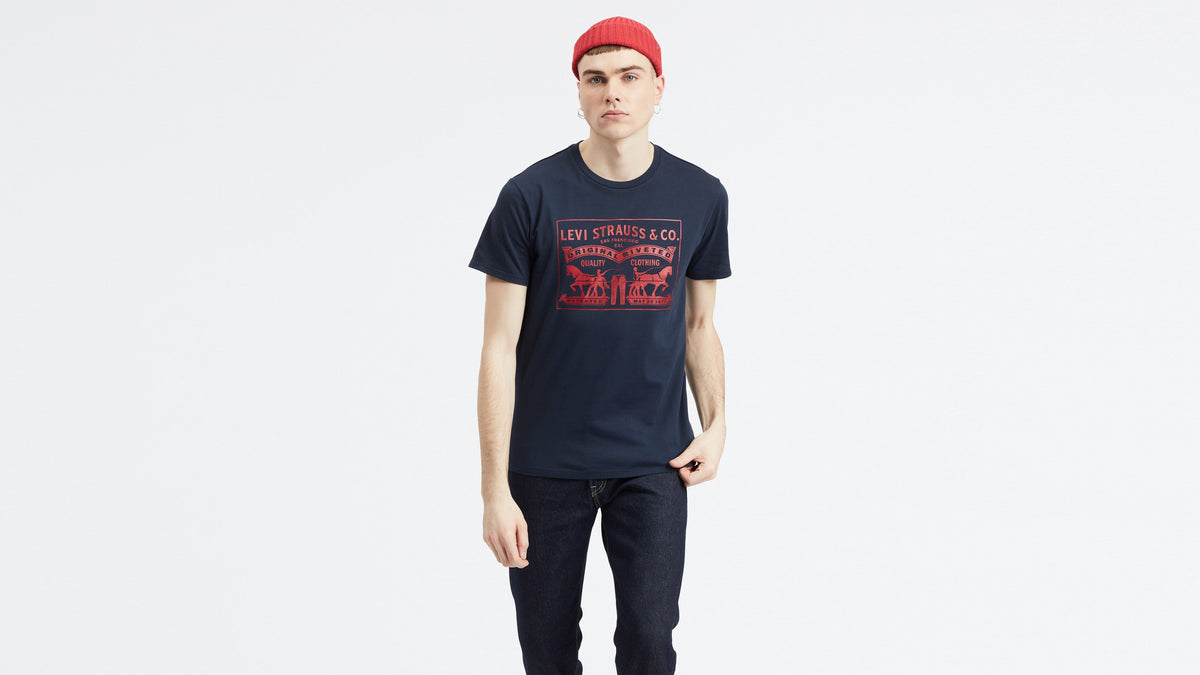 Levi's® Men's 2-Horse Graphic T-shirt