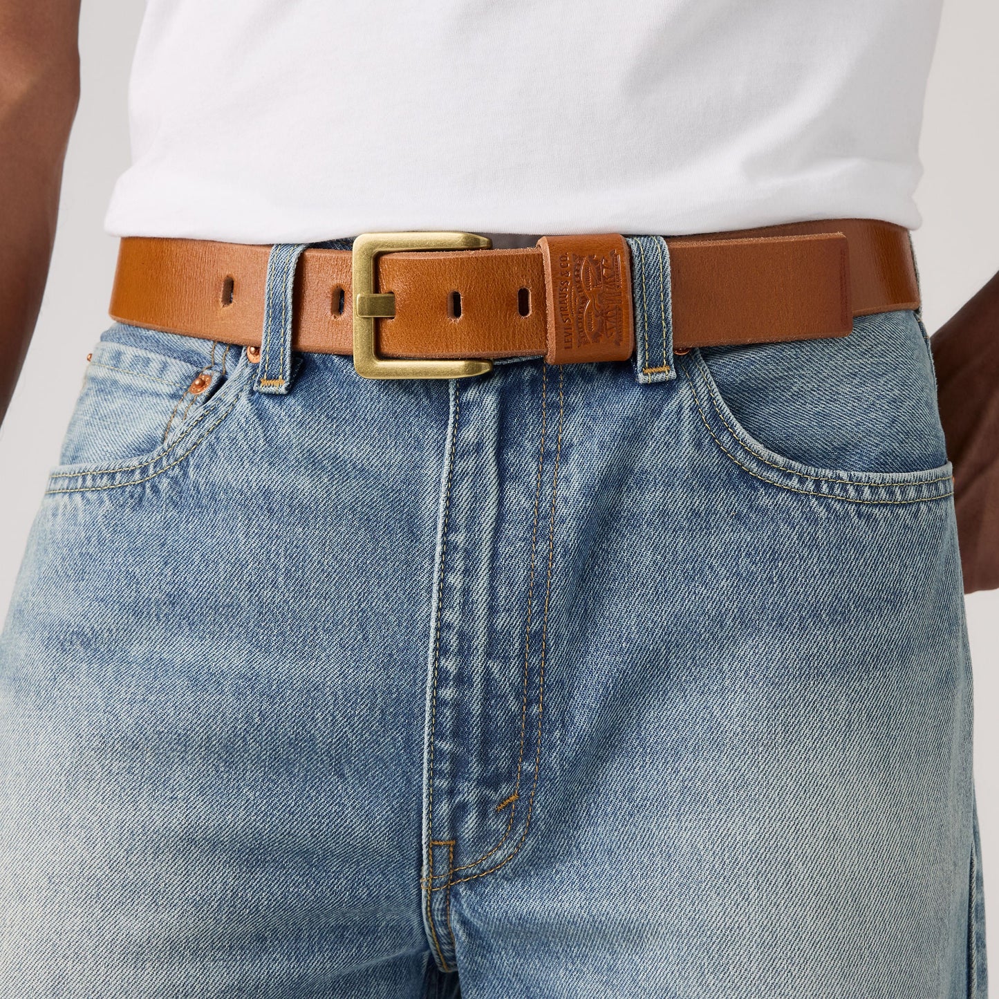 Levi's® Men's Arlo Wide Prong Belt