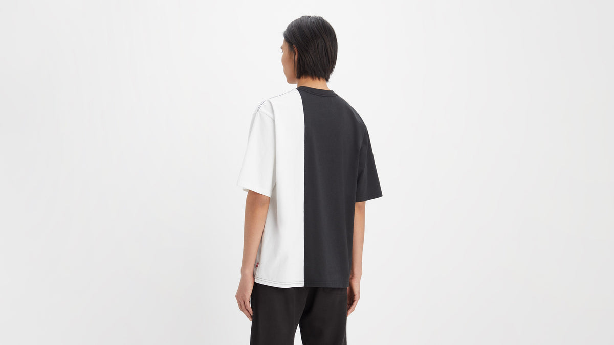 Levi's® Men's Graphic Half Sleeves Tee