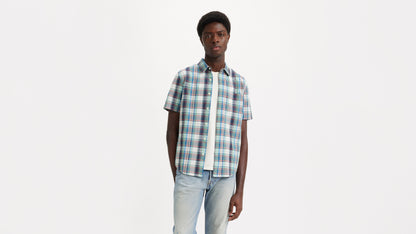 Levi's Men's Short-Sleeve Classic Standard Fit Shirt