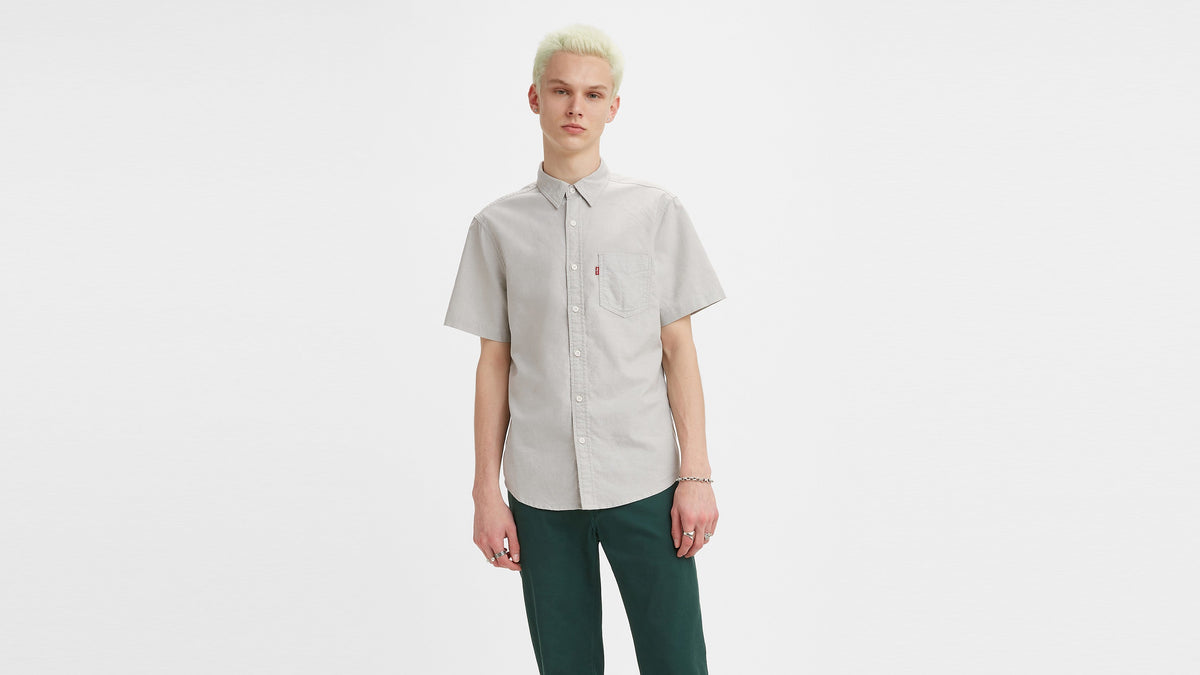 Levi's® Men's Short-Sleeve Classic Standard Fit Shirt