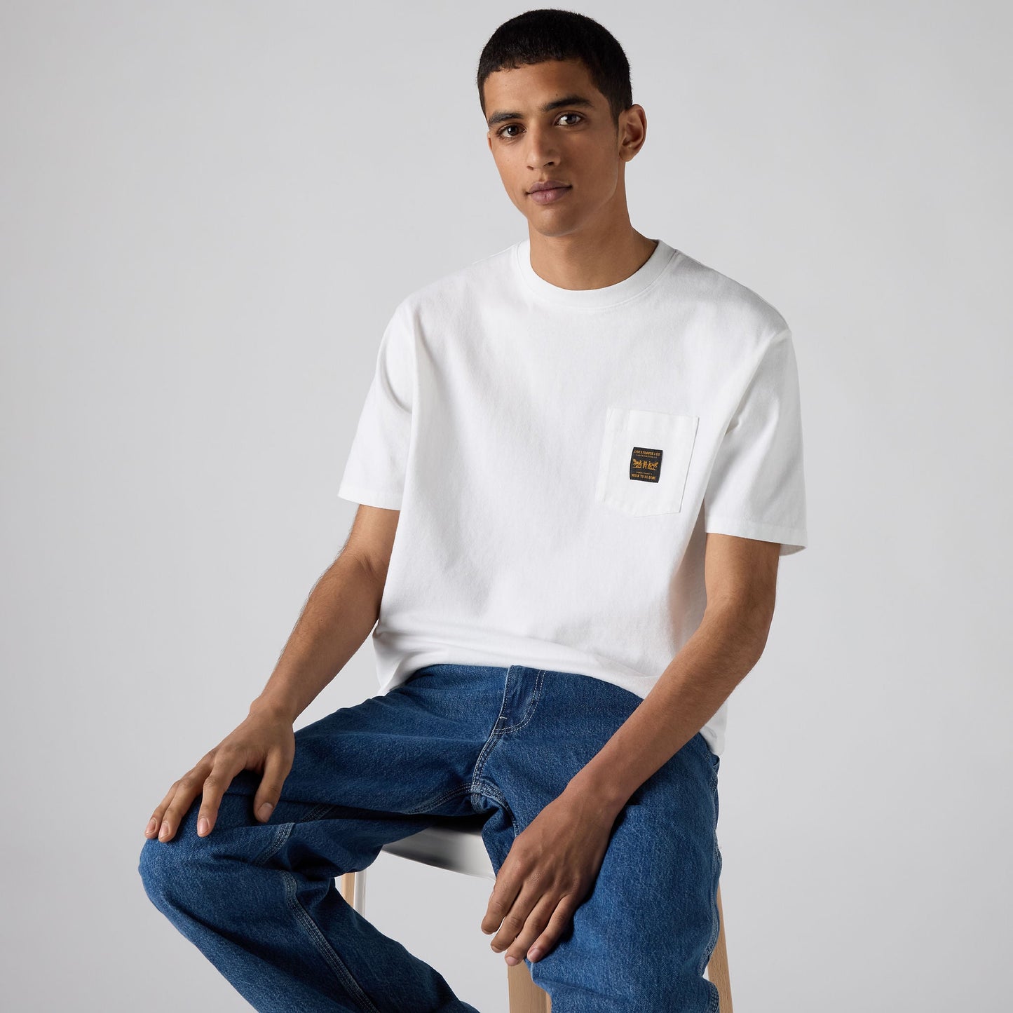 Levi's® Men's Short-Sleeve Workwear Pocket T-Shirt