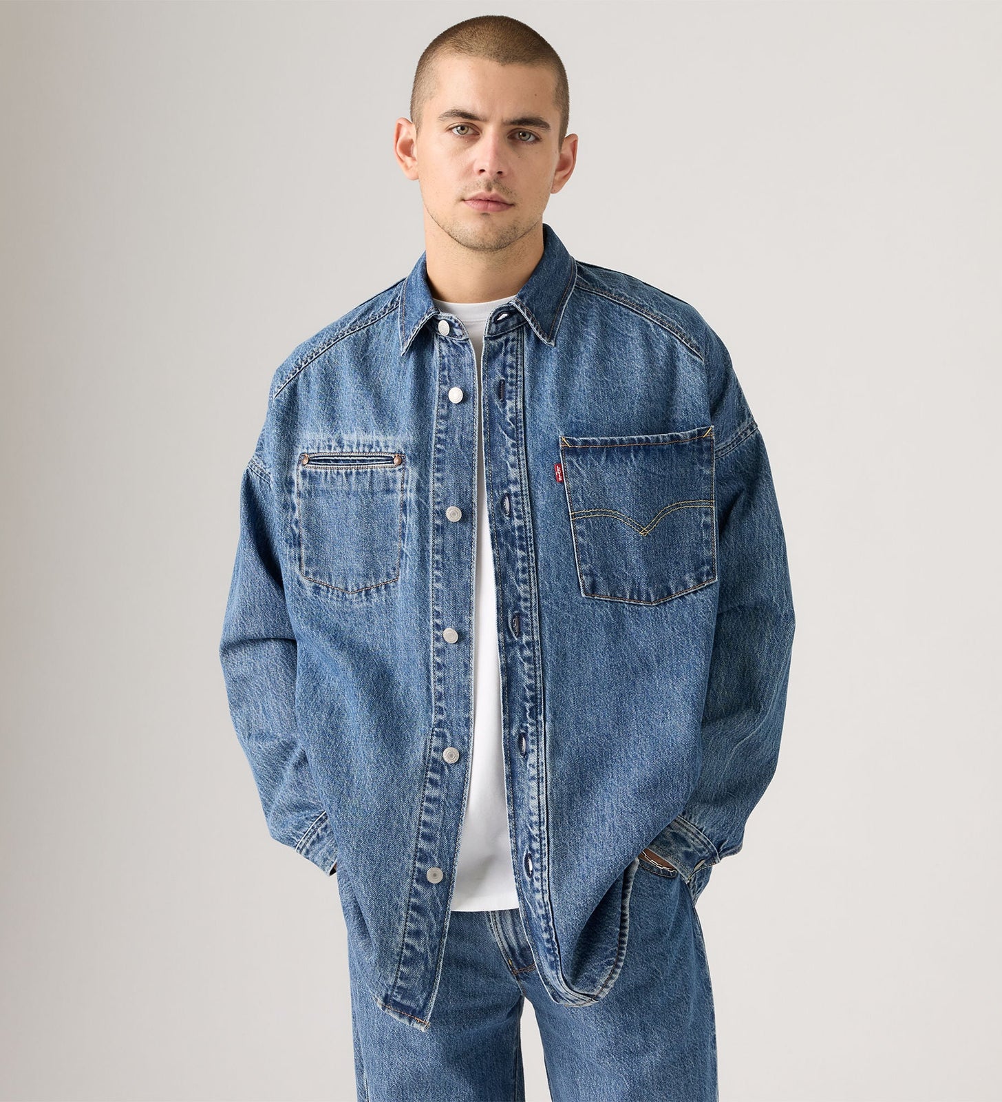 levis-mens-twist-shacket-