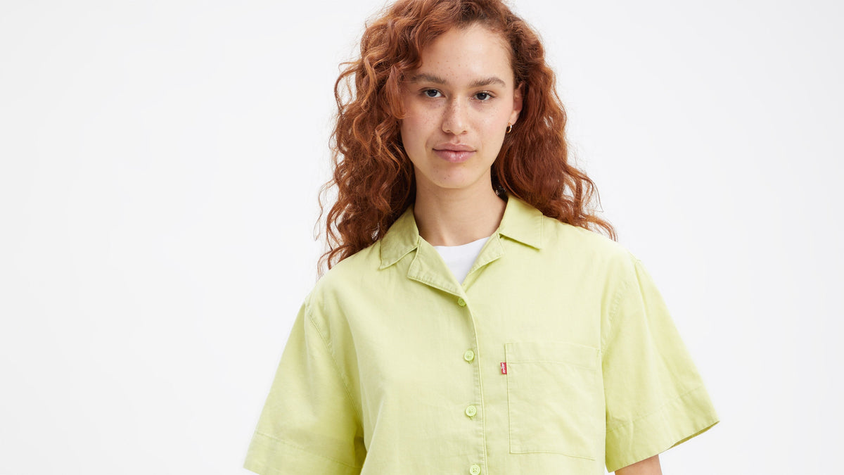 Levi's® Women's Ari Short Sleeve Resort Shirt
