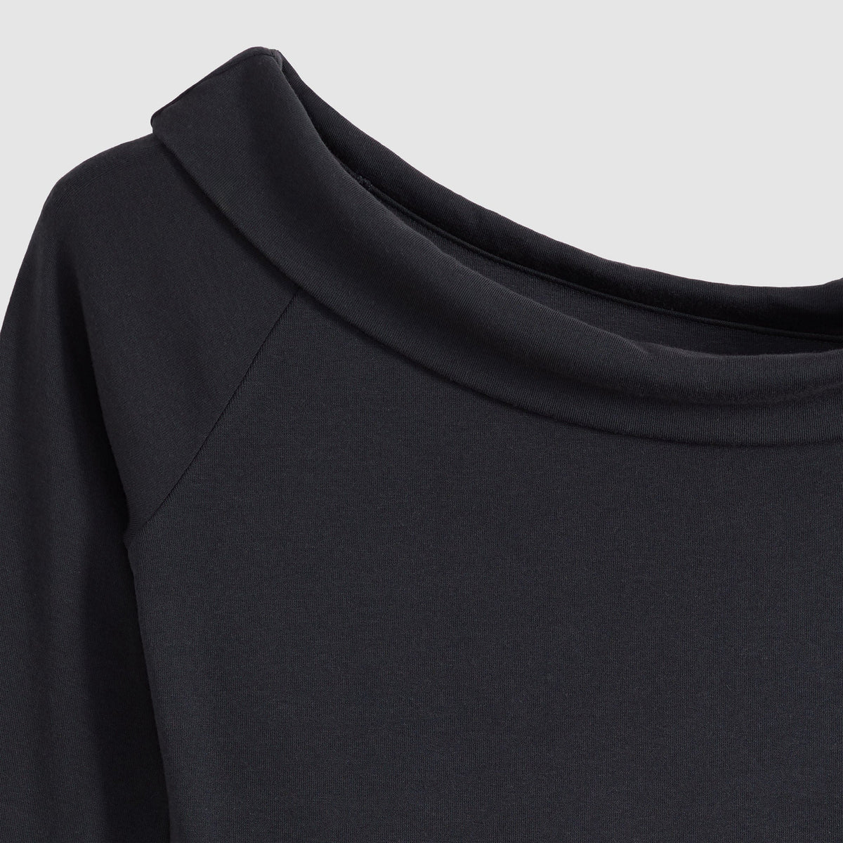Levi's® Women's Clara Off-Shoulder Long-Sleeve Top