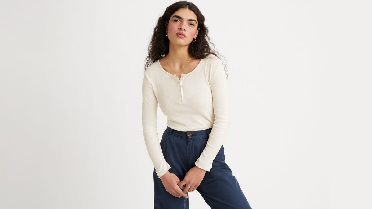 Levi's® Women's Dry Goods Henley
