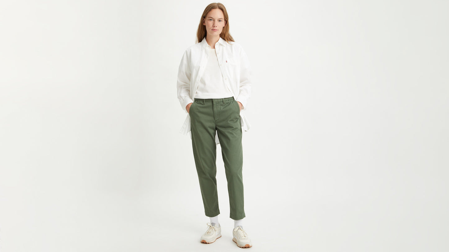 Levi's® Women's Essential Chino Pants