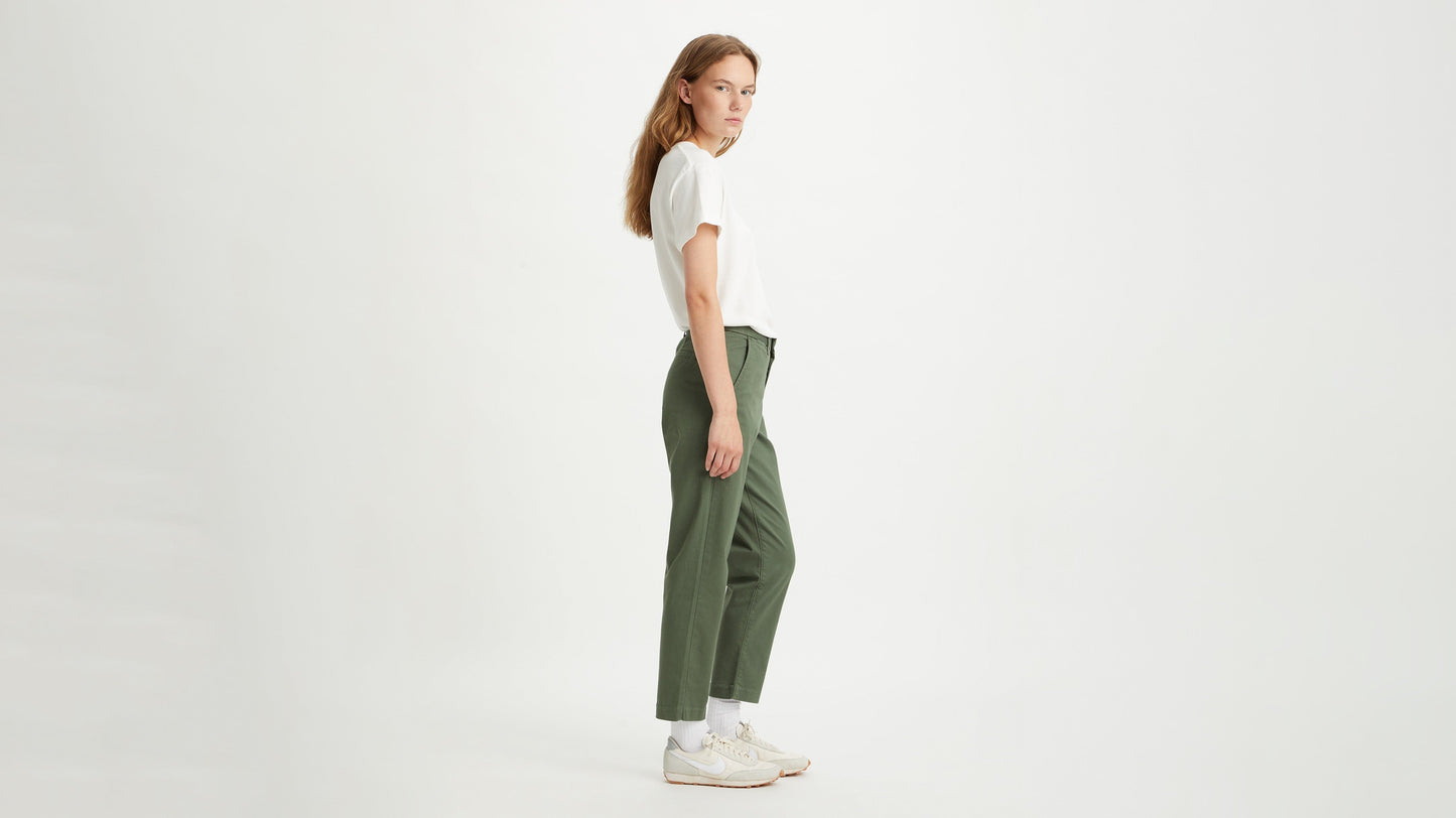 Levi's® Women's Essential Chino Pants