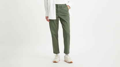 Levi's® Women's Essential Chino Pants