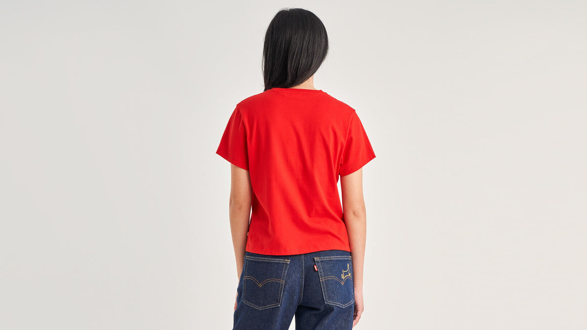 Levi's® Women's Graphic Classic T-Shirt