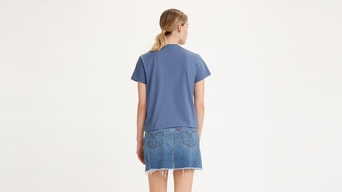 Levi's® Women's Graphic Classic Tee
