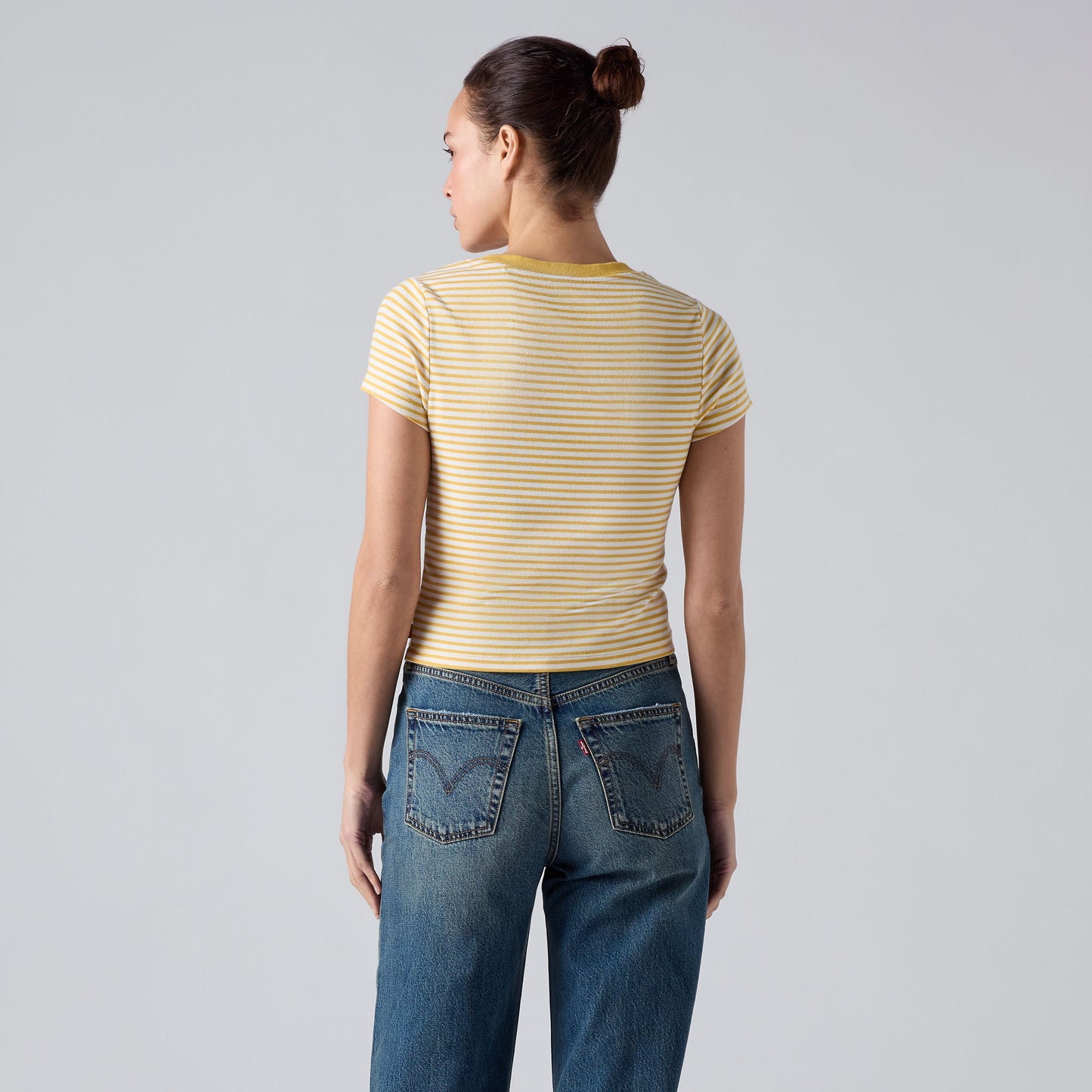 Levi's® Women's Graphic Essential Baby Tee